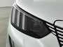 Peugeot e-2008 SUV EV 50 kWh 136 pk GT Pack | Panoramadak | Camera | Adaptieve Cruise Control | 3 fase | Apple Carplay