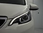 Peugeot 108 Active 72pk | Navigatie via Apple Carplay / Android Auto | Achteruitrijcamera | Airco | Bluetooth | DAB+ radio | Dealeronderhouden | Zuinig en voordelig autorijden! |