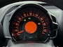 Peugeot 108 Active 72pk | Navigatie via Apple Carplay / Android Auto | Achteruitrijcamera | Airco | Bluetooth | DAB+ radio | Dealeronderhouden | Zuinig en voordelig autorijden! |