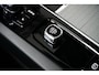 Volvo XC60 2.0 T6 Plug-in Hybrid AWD Plus Dark | Panoramadak | Trekhaak | Stoelventilatie | Camera |