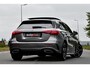 Mercedes-Benz A-klasse 180 AMG Night ed. Pano, Memory, 360, HUD, Multibeam, Keyless, Trekhaak, Dodeh!