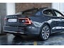Volvo S60 Recharge T6 AWD Ultimate Bright | Panoramadak | 360º Camera | Geventileerd Nappa Leder met massagefunctie | Adaptive Cruise control | Blind Spot | Head up display