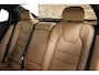 Volvo S60 Recharge T6 AWD Ultimate Bright | Panoramadak | 360º Camera | Geventileerd Nappa Leder met massagefunctie | Adaptive Cruise control | Blind Spot | Head up display