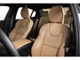 Volvo S60 Recharge T6 AWD Ultimate Bright | Panoramadak | 360º Camera | Geventileerd Nappa Leder met massagefunctie | Adaptive Cruise control | Blind Spot | Head up display