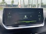 Peugeot 208 1.2 PureTech GT | Automaat | Navigatie | Panoramadak  | Climate control | Parkeersensoren voor en achter | Achteruitrijcamera| Keyless entry | Apple Carplay/Android Auto | Trekhaak afn. kogel
