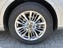 Ford Kuga 2.5 PHEV Vignale-winterpack-headup display
