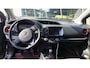 Toyota Yaris 1.5 VVT-i Design Red