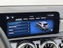 Mercedes-Benz A-klasse 180 AMG Line | Panoramadak | Trekhaak | MULTIBEAM LED Koplampen | Dodehoekassistent | Advanced Sound System | Apple CarPlay | Android Auto | Augmented Reality voor Navigatie | Donkergetint Glas Achter | Sfeerverlichting | Stoelverwarming