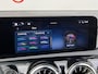 Mercedes-Benz A-klasse 180 AMG Line | Panoramadak | Trekhaak | MULTIBEAM LED Koplampen | Dodehoekassistent | Advanced Sound System | Apple CarPlay | Android Auto | Augmented Reality voor Navigatie | Donkergetint Glas Achter | Sfeerverlichting | Stoelverwarming