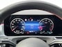 Mercedes-Benz A-klasse 180 AMG Line | Panoramadak | Trekhaak | MULTIBEAM LED Koplampen | Dodehoekassistent | Advanced Sound System | Apple CarPlay | Android Auto | Augmented Reality voor Navigatie | Donkergetint Glas Achter | Sfeerverlichting | Stoelverwarming