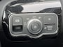 Mercedes-Benz A-klasse 180 AMG Line | Panoramadak | Trekhaak | MULTIBEAM LED Koplampen | Dodehoekassistent | Advanced Sound System | Apple CarPlay | Android Auto | Augmented Reality voor Navigatie | Donkergetint Glas Achter | Sfeerverlichting | Stoelverwarming