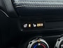 Mazda 2 1.5 Skyactiv-G Luxury | Camera | Head-up display | Keyless entry | Navigatie |