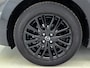 Mazda 2 1.5 Skyactiv-G Luxury | Camera | Head-up display | Keyless entry | Navigatie |