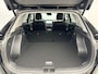 Hyundai Kona Electric Comfort Smart 65.4 kWh | Warmtepomp | Stoel + stuurverwarming | V2L | Bluelink app | El. bed. achterklep |