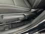 Hyundai Kona Electric Comfort Smart 65.4 kWh | Warmtepomp | Stoel + stuurverwarming | V2L | Bluelink app | El. bed. achterklep |