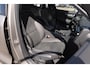 Volvo XC40 T4 211PK Automaat R-design / Adaptieve cruise control / Panoramadak / Keyless entry / Stoel - en stuurwielverwarming / Elektrische achterklep / Apple carplay /parkeersensoren met camera / Elektrische stoelen