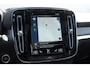 Volvo XC40 T4 211PK Automaat R-design / Adaptieve cruise control / Panoramadak / Keyless entry / Stoel - en stuurwielverwarming / Elektrische achterklep / Apple carplay /parkeersensoren met camera / Elektrische stoelen