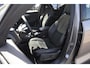 Volvo XC40 T4 211PK Automaat R-design / Adaptieve cruise control / Panoramadak / Keyless entry / Stoel - en stuurwielverwarming / Elektrische achterklep / Apple carplay /parkeersensoren met camera / Elektrische stoelen