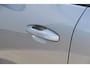 Volvo XC40 T4 211PK Automaat R-design / Adaptieve cruise control / Panoramadak / Keyless entry / Stoel - en stuurwielverwarming / Elektrische achterklep / Apple carplay /parkeersensoren met camera / Elektrische stoelen