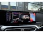 BMW 3-Serie Touring 330e M-sport 292pk Facelift Panoramadak Trekhaak Harman/Kardon Head-up Leder 19" LMV
