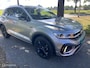 Volkswagen T-Roc 1.5 TSI R-Line 18 INCH CarPlay Black Style pakket