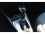 Opel Crossland 1.2 Turbo GS Line automaat | incl. 12 maanden garantie | Camera | Trekhaak | Dodehoek detectie | Apple carplay | Cruise control | Panoramadak | Parkeersensoren | Climate control | 16" velgen | LED koplampen | Keyless entry + go |