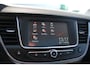 Opel Crossland 1.2 Turbo GS Line automaat | incl. 12 maanden garantie | Camera | Trekhaak | Dodehoek detectie | Apple carplay | Cruise control | Panoramadak | Parkeersensoren | Climate control | 16" velgen | LED koplampen | Keyless entry + go |