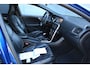 Volvo V40 2.0 D3 Business Sport R Design/Panorama/Leer/Navigatie/Parkeersensor v,a
