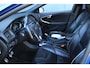 Volvo V40 2.0 D3 Business Sport R Design/Panorama/Leer/Navigatie/Parkeersensor v,a