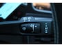 Volvo V40 2.0 D3 Business Sport R Design/Panorama/Leer/Navigatie/Parkeersensor v,a