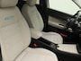 Fiat 600 600e La Prima 54 kWh | ADAS L2 | Achteruitrijcamera | 360 Parkeersensoren | Lederen bekleding + Massagestoel | 18'' LM Velgen |