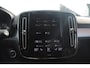 Volvo XC40 T4 190PK AUT8 Momentum Pro | Adaptive Cruise & Pilot Assist | Power Seats incl. Memory | BLIS | Rijstrooksensor | Navigatiesysteem | Grootlicht Assistent | Stoelverwarming | Draadloze Smartphone Lader | Park Assist & Camera | Keyless |