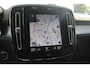 Volvo XC40 T4 190PK AUT8 Momentum Pro | Adaptive Cruise & Pilot Assist | Power Seats incl. Memory | BLIS | Rijstrooksensor | Navigatiesysteem | Grootlicht Assistent | Stoelverwarming | Draadloze Smartphone Lader | Park Assist & Camera | Keyless |