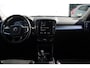 Volvo XC40 T4 190PK AUT8 Momentum Pro | Adaptive Cruise & Pilot Assist | Power Seats incl. Memory | BLIS | Rijstrooksensor | Navigatiesysteem | Grootlicht Assistent | Stoelverwarming | Draadloze Smartphone Lader | Park Assist & Camera | Keyless |