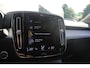 Volvo XC40 T4 190PK AUT8 Momentum Pro | Adaptive Cruise & Pilot Assist | Power Seats incl. Memory | BLIS | Rijstrooksensor | Navigatiesysteem | Grootlicht Assistent | Stoelverwarming | Draadloze Smartphone Lader | Park Assist & Camera | Keyless |