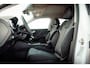 Audi Q2 35 TFSI 150pk s-tronic S Line exterieur | Trekhaak | Apple Carplay | Parkeersensoren achter | Sportstoelen | Stoelverwarming | Comfortsleutel | Elektr achterklep