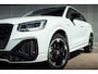 Audi Q2 35 TFSI 150pk s-tronic S Line exterieur | Trekhaak | Apple Carplay | Parkeersensoren achter | Sportstoelen | Stoelverwarming | Comfortsleutel | Elektr achterklep