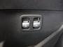 Mercedes-Benz C-klasse 300 e AMG Line | Rijassistentiepakket Plus | Stoelverwarming | Sfeerverlichting | Keyless Go |