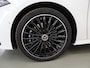 Mercedes-Benz A-klasse 250 e Star Edition AMG Line | Night | Panoramadak | Multibeam | Sfeerverlichting | Stoelverwarming |
