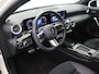 Mercedes-Benz A-klasse 250 e Star Edition AMG Line | Night | Panoramadak | Multibeam | Sfeerverlichting | Stoelverwarming |