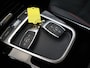 Mercedes-Benz A-klasse 250 e Star Edition AMG Line | Night | Panoramadak | Multibeam | Sfeerverlichting | Stoelverwarming |
