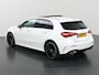 Mercedes-Benz A-klasse 250 e Star Edition AMG Line | Night | Panoramadak | Multibeam | Sfeerverlichting | Stoelverwarming |
