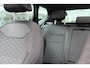 SEAT Ateca 1.5 TSI FR Business Intense , 150pk 1600kg Trekgewicht Stuur en stoelverwarming, climate control, LED verlichting, aut inklapbare trekhaak, FR Pakket, uitgbr rijveiligheidssysteem,  hele luxe complete SUV.