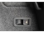 SEAT Ateca 1.5 TSI FR Business Intense , 150pk 1600kg Trekgewicht Stuur en stoelverwarming, climate control, LED verlichting, aut inklapbare trekhaak, FR Pakket, uitgbr rijveiligheidssysteem,  hele luxe complete SUV.