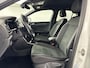 Volkswagen T-Roc 1.5 Style Blackstyle DSG | 18'' L.M. Velgen | Elektrische Achterklep | Two-Tone