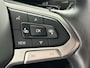 Volkswagen T-Roc 1.5 Style Blackstyle DSG | 18'' L.M. Velgen | Elektrische Achterklep | Two-Tone