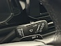Volkswagen T-Roc 1.5 Style Blackstyle DSG | 18'' L.M. Velgen | Elektrische Achterklep | Two-Tone