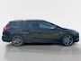 Ford Focus Wagon 1.5 ST-Line | Dealer onderhouden | Navigatie | Parkeersensor voor + Achter | Cruise control | Trekhaak | Privacy glas |