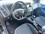 Ford Focus Wagon 1.5 ST-Line | Dealer onderhouden | Navigatie | Parkeersensor voor + Achter | Cruise control | Trekhaak | Privacy glas |