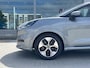 Ford Puma Gen-E SUV Gen-E FWD (43,6 kWh) Solar Silver, Stoffen stoelen met grijze stiksels, Comfort Pack, Winter Pack Ford Voorraad